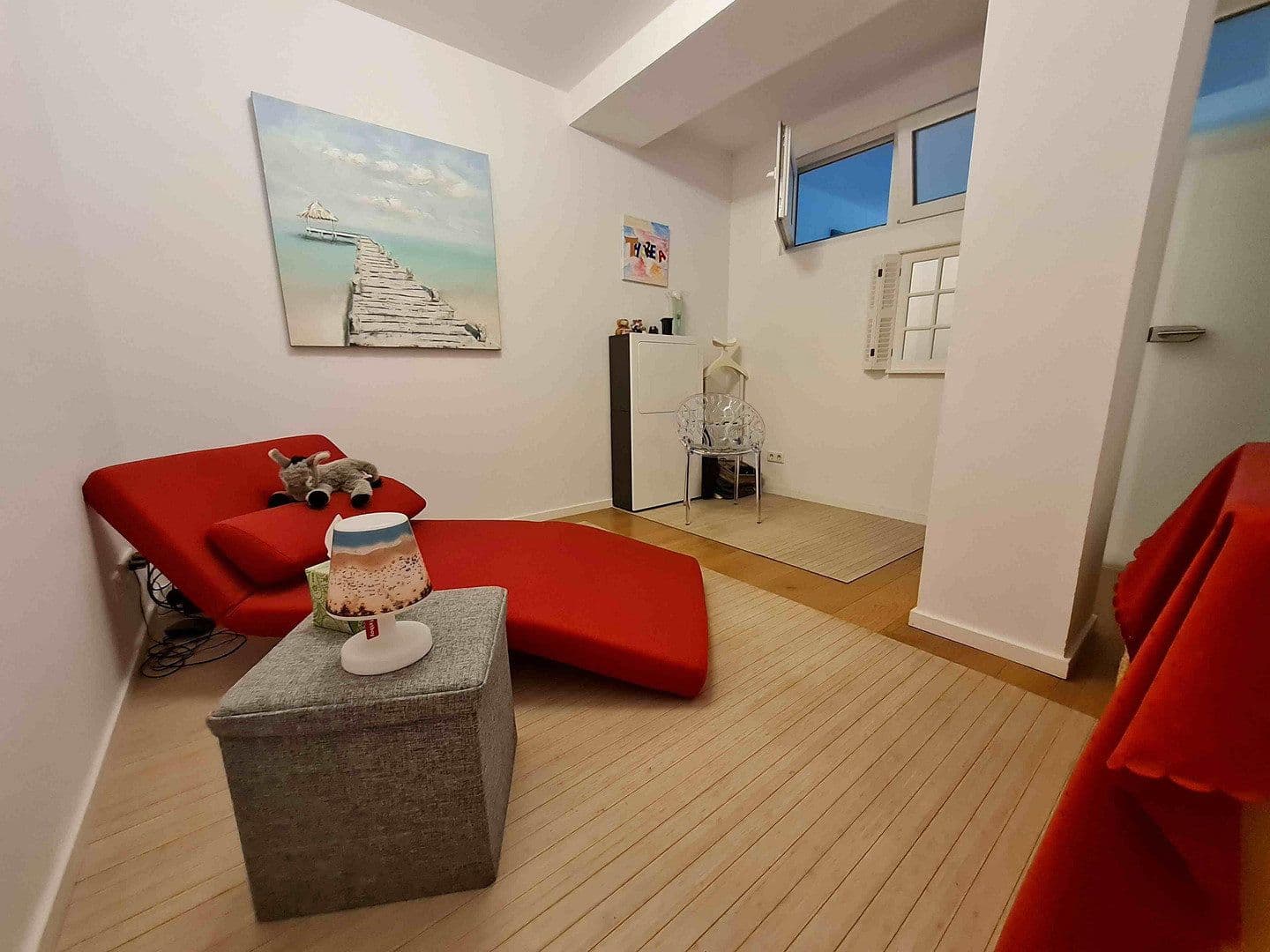 Prenájom bytu 2-izbový 135 m², Meineckestr. 52, Düsseldorf, Severné Porýnie - Westfálsko Prenájom bytu 2-izbový 135 m², Meineckestr. 52, Düsseldorf, Severné Porýnie - Westfálsko