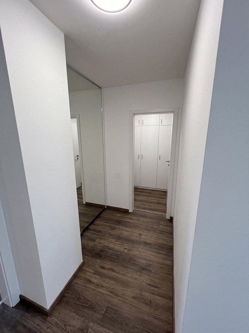 Prenájom bytu 3-izbový 93 m², Mergenthauer Weg 50, Friedberg, Bavorsko Prenájom bytu 3-izbový 93 m², Mergenthauer Weg 50, Friedberg, Bavorsko
