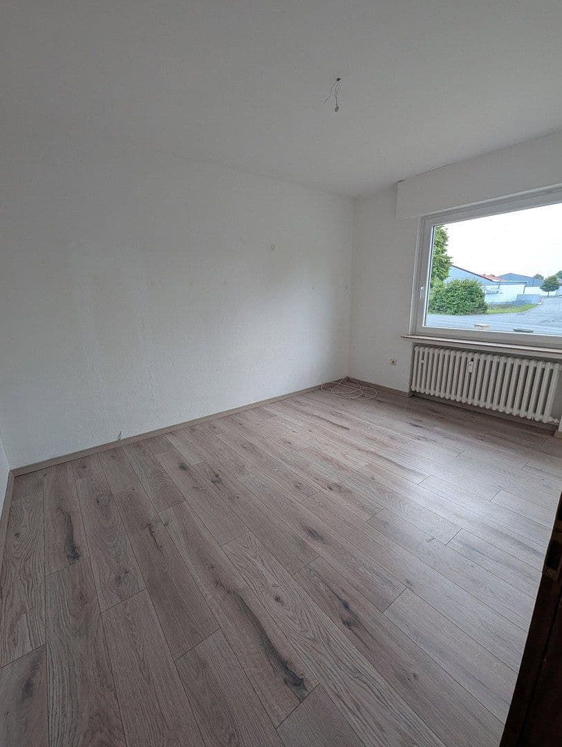 Prenájom bytu 3-izbový 118 m², Harsum, Dolné Sasko Prenájom bytu 3-izbový 118 m², Harsum, Dolné Sasko