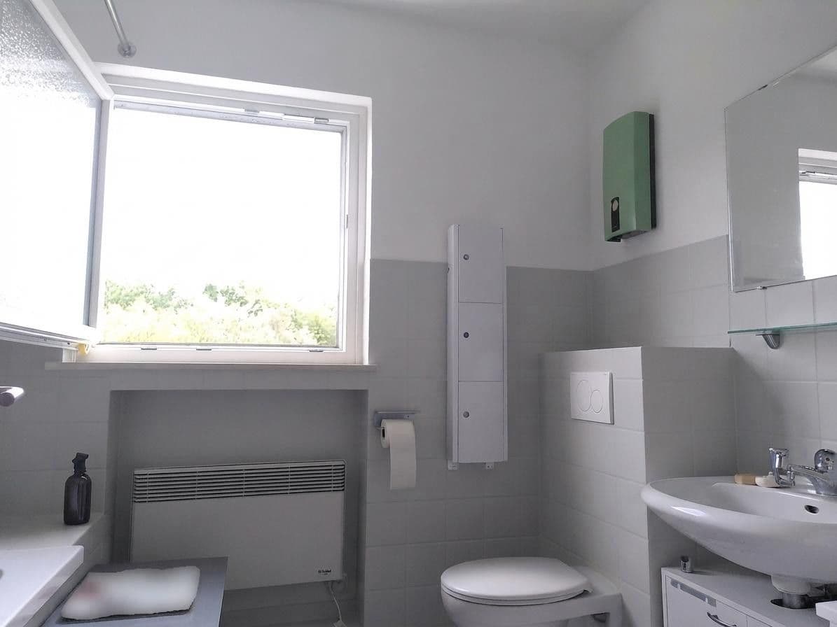 Prenájom bytu 3-izbový 82 m², Otto-Brenner-Straße 144, Bielefeld, Severné Porýnie - Westfálsko Prenájom bytu 3-izbový 82 m², Otto-Brenner-Straße 144, Bielefeld, Severné Porýnie - Westfálsko