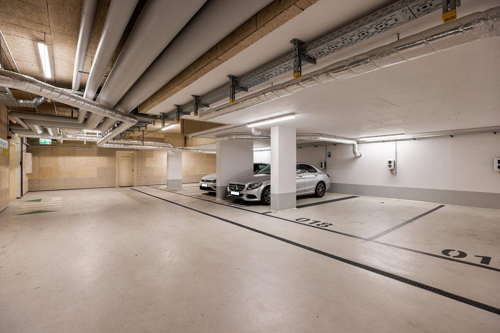 Predaj bytu 3-izbový 95 m², Schönefeld, Brandenbursko Predaj bytu 3-izbový 95 m², Schönefeld, Brandenbursko