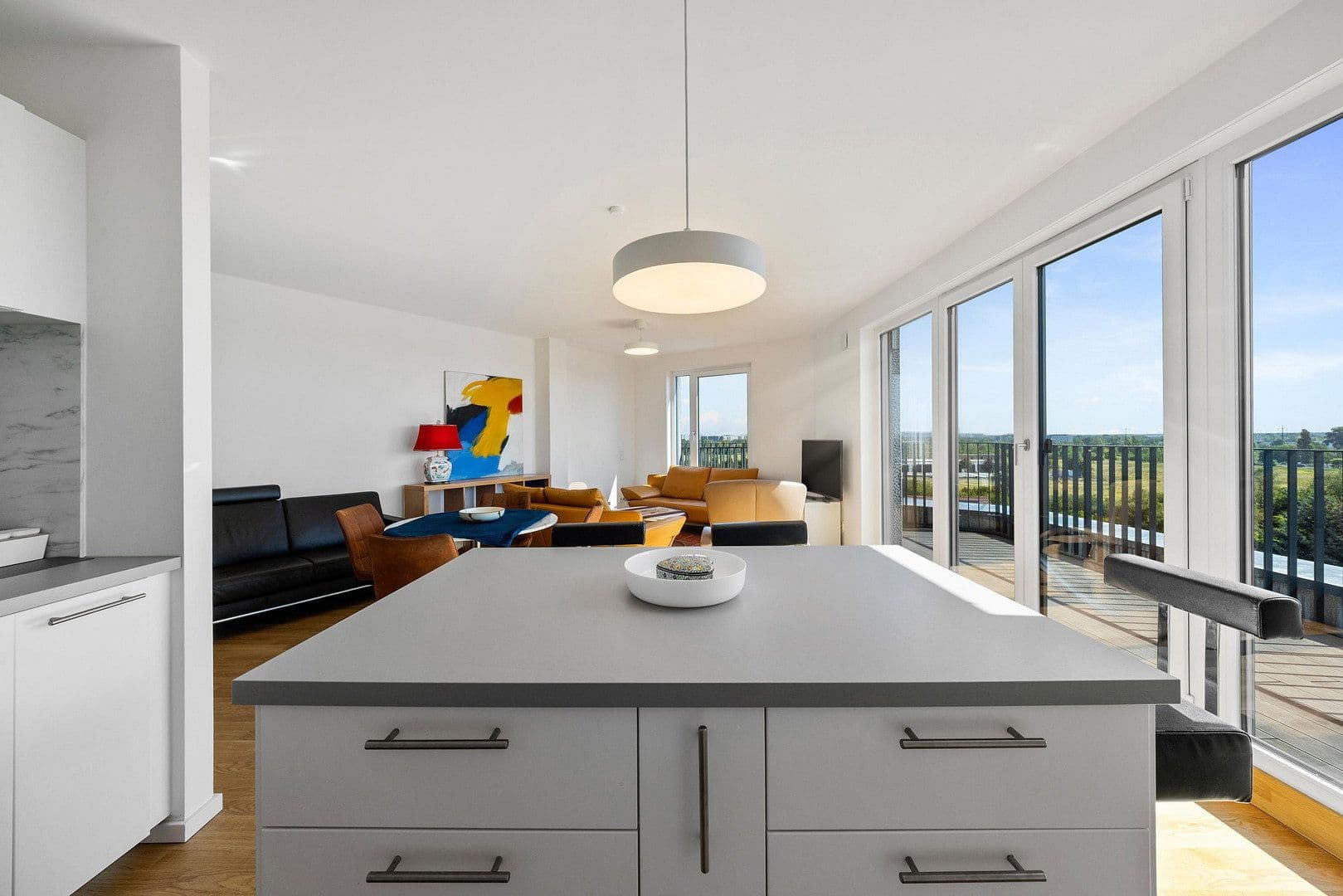 Predaj bytu 3-izbový 95 m², Schönefeld, Brandenbursko Predaj bytu 3-izbový 95 m², Schönefeld, Brandenbursko