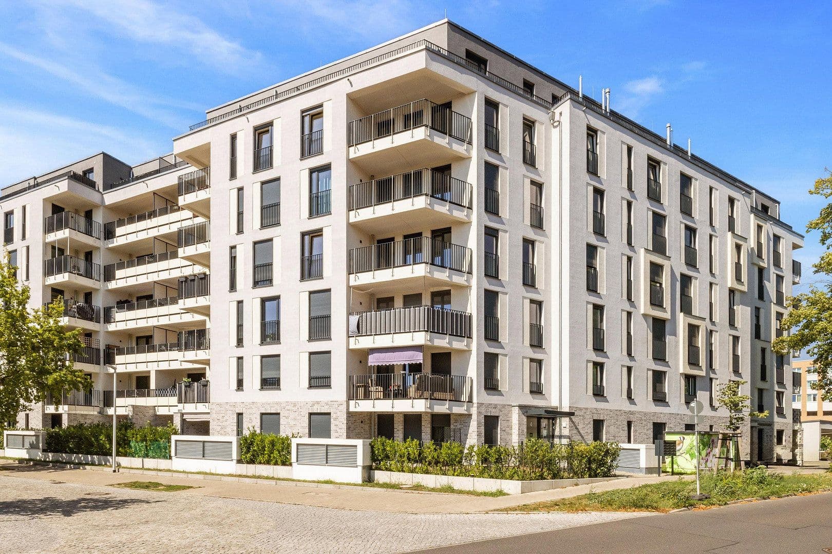 Predaj bytu 3-izbový 95 m², Schönefeld, Brandenbursko Predaj bytu 3-izbový 95 m², Schönefeld, Brandenbursko