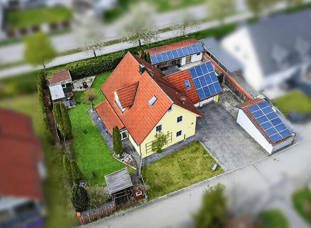 Predaj domu 225 m², pozemok 754 m², Bruckberg, Bavorsko Predaj domu 225 m², pozemok 754 m², Bruckberg, Bavorsko