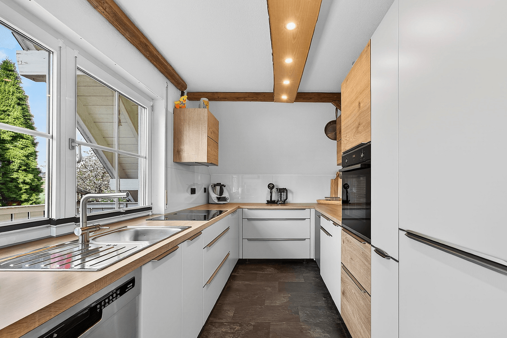 Predaj domu 225 m², pozemok 754 m², Bruckberg, Bavorsko Predaj domu 225 m², pozemok 754 m², Bruckberg, Bavorsko
