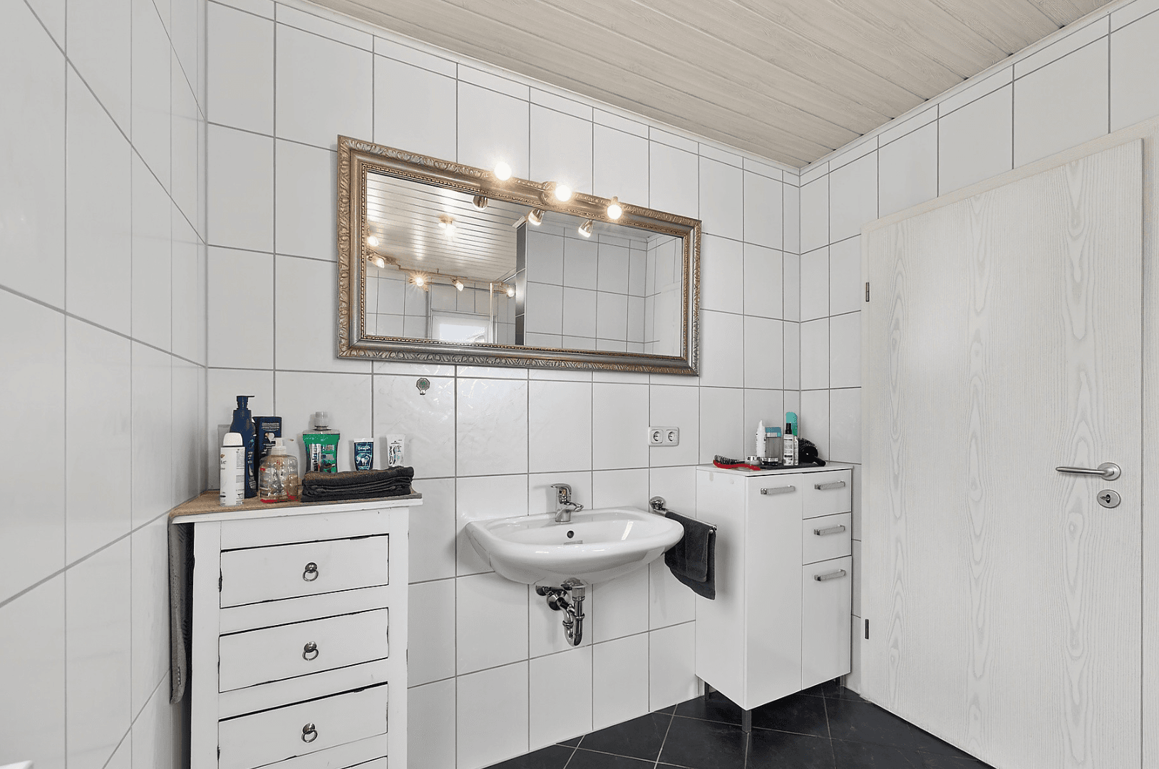 Predaj domu 225 m², pozemok 754 m², Bruckberg, Bavorsko Predaj domu 225 m², pozemok 754 m², Bruckberg, Bavorsko