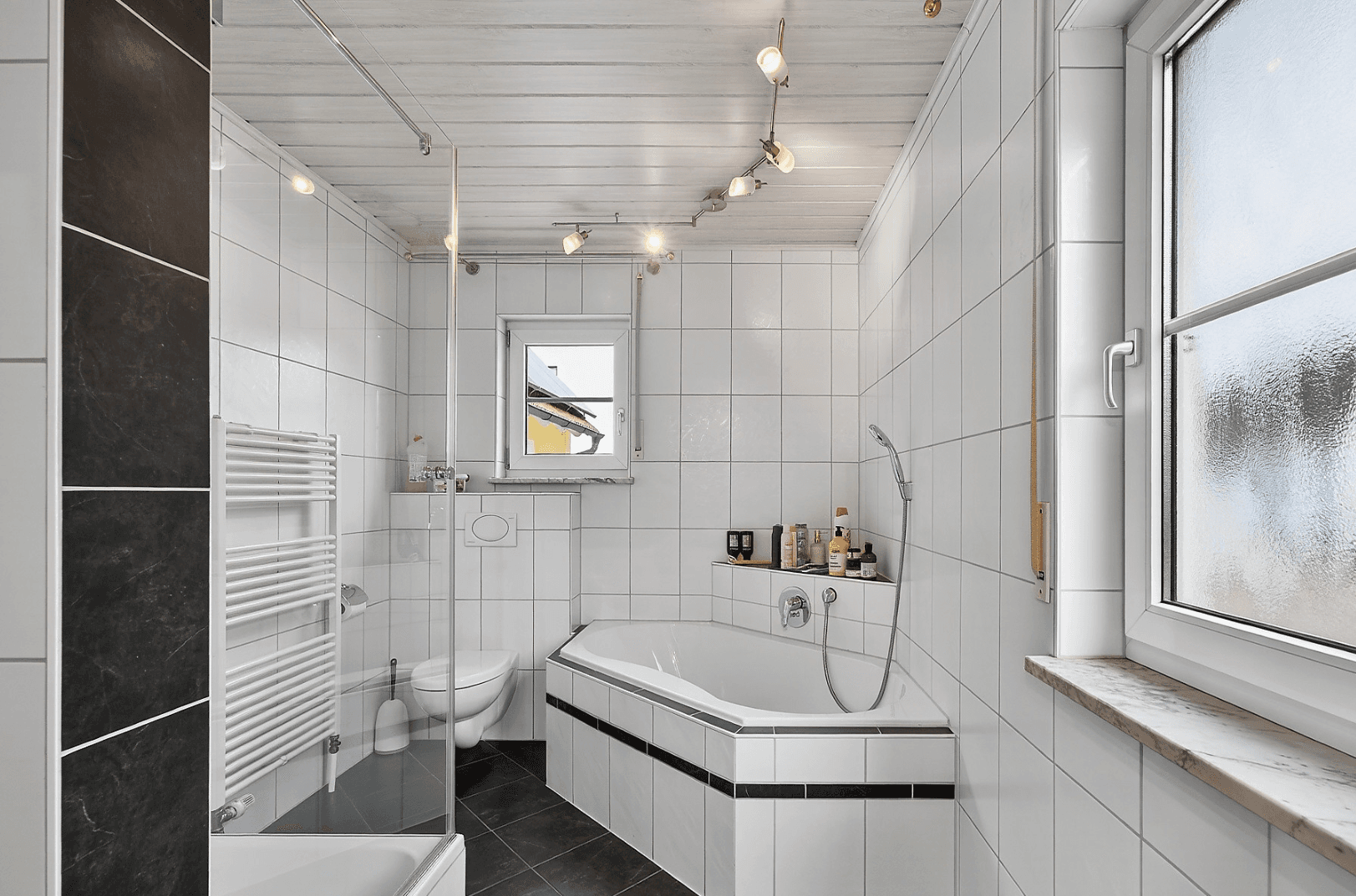 Predaj domu 225 m², pozemok 754 m², Bruckberg, Bavorsko Predaj domu 225 m², pozemok 754 m², Bruckberg, Bavorsko