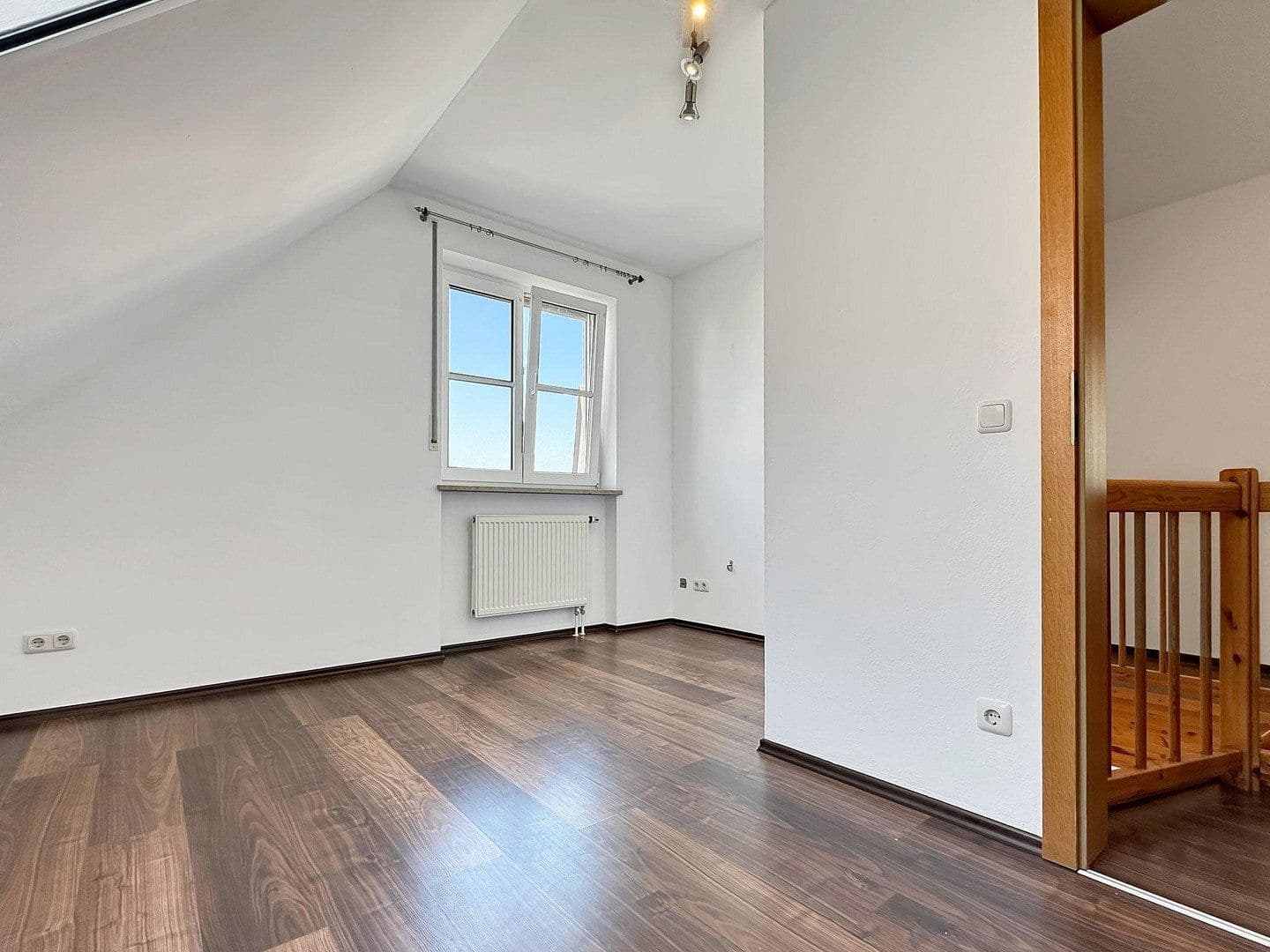 Predaj bytu 5-izbový 109 m², Hauptstraße 2a, Sulzemoos, Bavorsko Predaj bytu 5-izbový 109 m², Hauptstraße 2a, Sulzemoos, Bavorsko