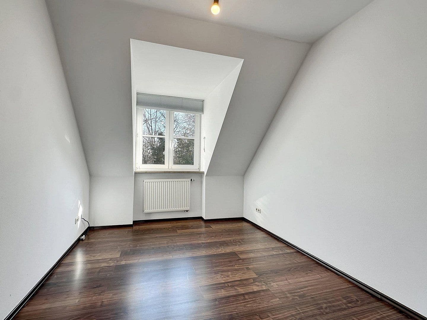 Predaj bytu 5-izbový 109 m², Hauptstraße 2a, Sulzemoos, Bavorsko Predaj bytu 5-izbový 109 m², Hauptstraße 2a, Sulzemoos, Bavorsko