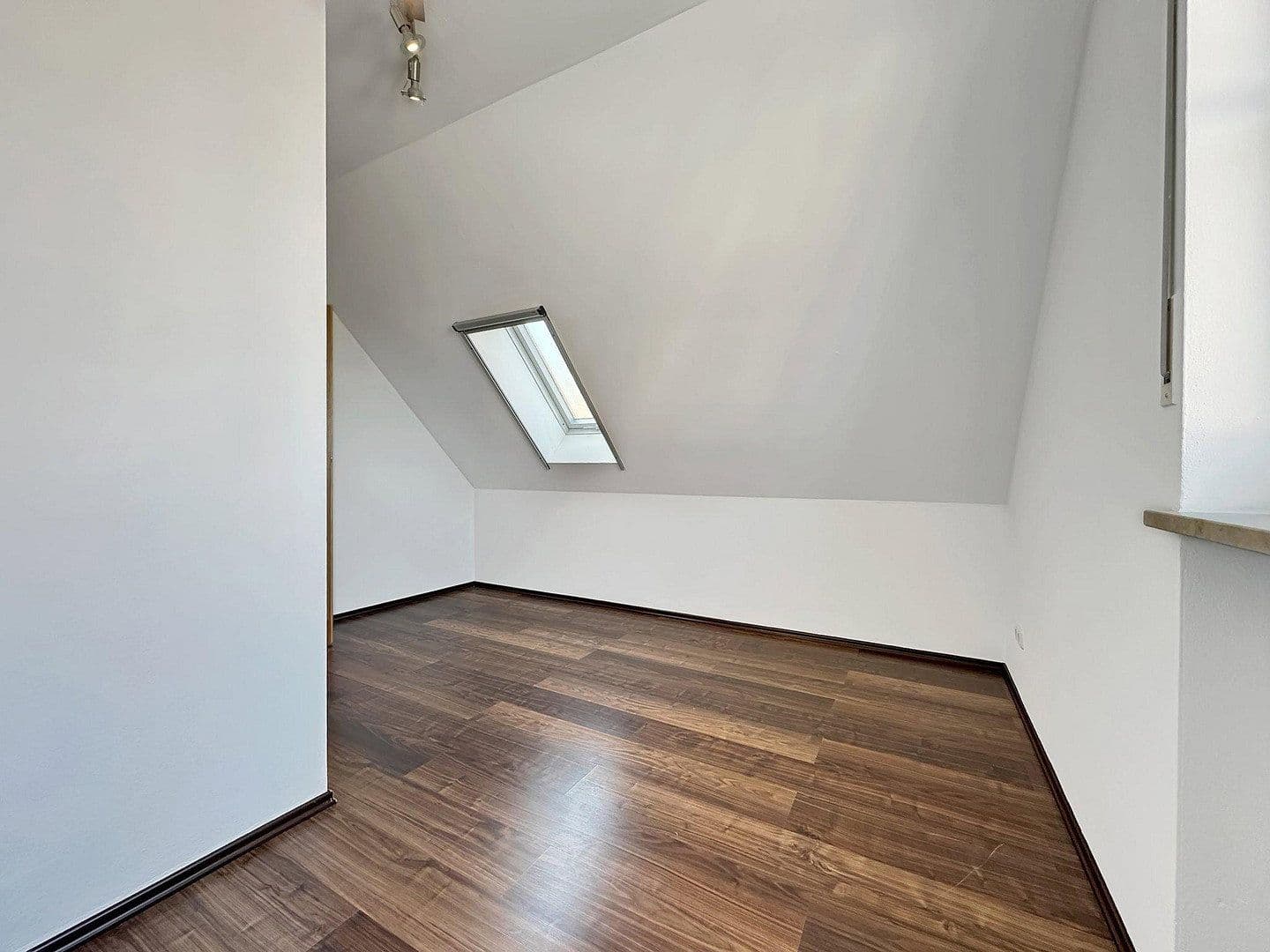 Predaj bytu 5-izbový 109 m², Hauptstraße 2a, Sulzemoos, Bavorsko Predaj bytu 5-izbový 109 m², Hauptstraße 2a, Sulzemoos, Bavorsko