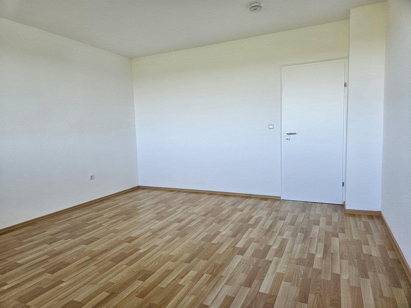 Predaj bytu 3-izbový 79 m², Dechsendorfer Str. 2, Erlangen, Bavorsko Predaj bytu 3-izbový 79 m², Dechsendorfer Str. 2, Erlangen, Bavorsko