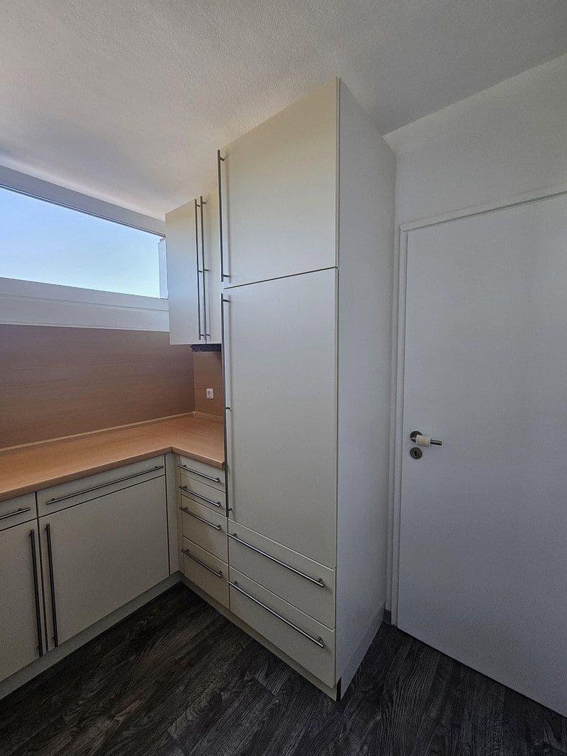 Predaj bytu 3-izbový 79 m², Dechsendorfer Str. 2, Erlangen, Bavorsko Predaj bytu 3-izbový 79 m², Dechsendorfer Str. 2, Erlangen, Bavorsko