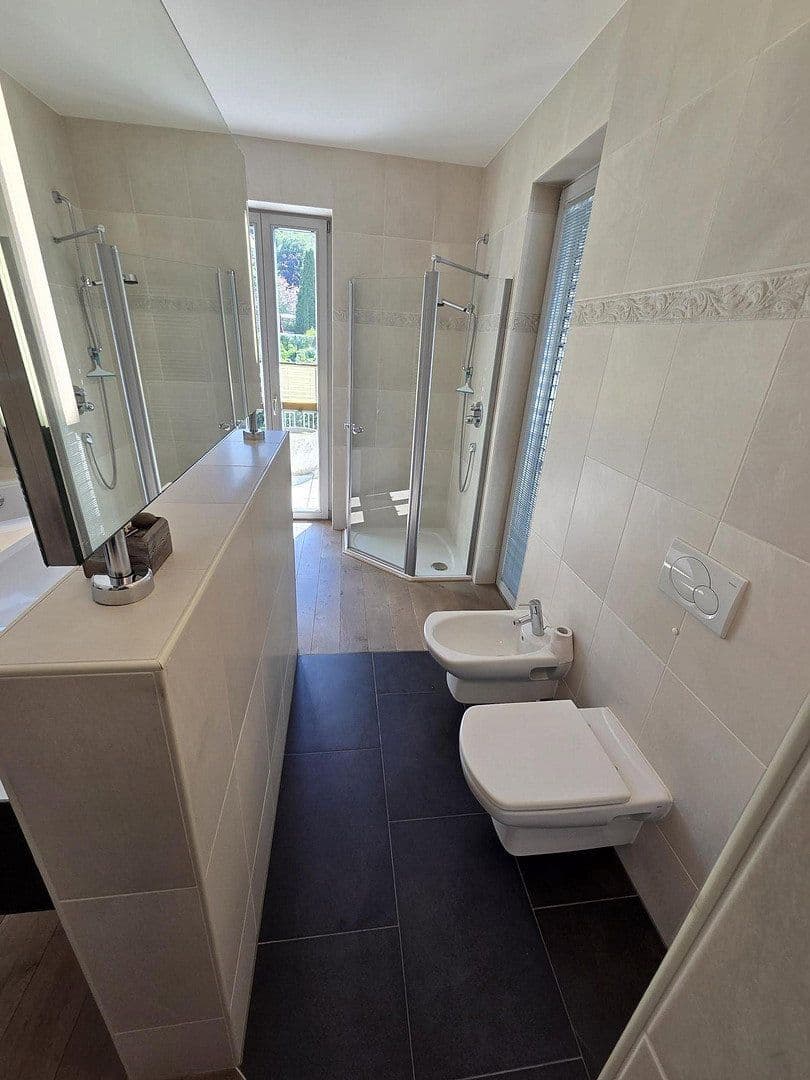 Predaj domu 505 m², pozemok 799 m², Bensheim, Hesensko Predaj domu 505 m², pozemok 799 m², Bensheim, Hesensko