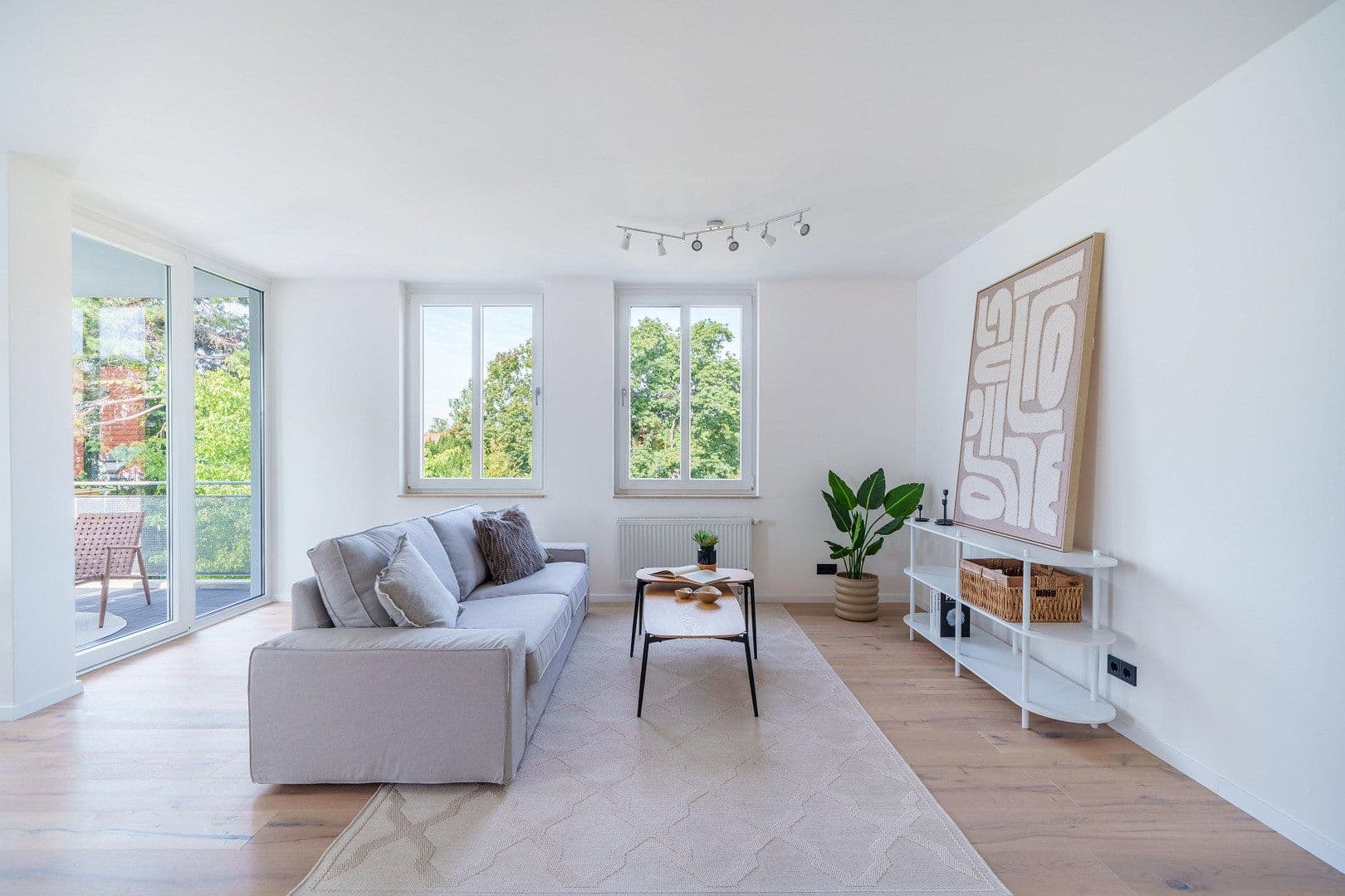 Predaj bytu 3-izbový 85 m², Dr.-Külz-Straße 15, Radebeul, Sasko Predaj bytu 3-izbový 85 m², Dr.-Külz-Straße 15, Radebeul, Sasko
