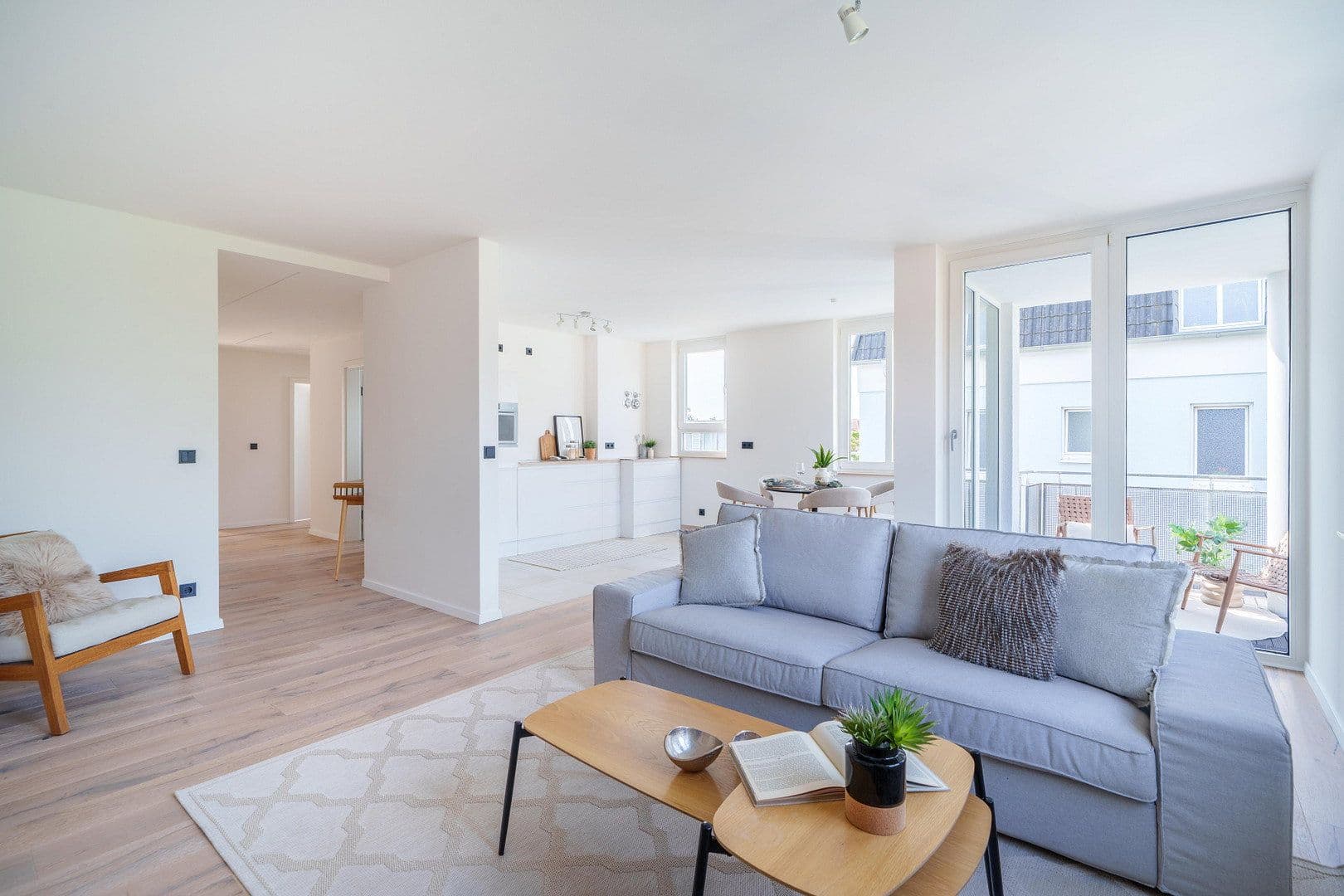 Predaj bytu 3-izbový 85 m², Dr.-Külz-Straße 15, Radebeul, Sasko Predaj bytu 3-izbový 85 m², Dr.-Külz-Straße 15, Radebeul, Sasko