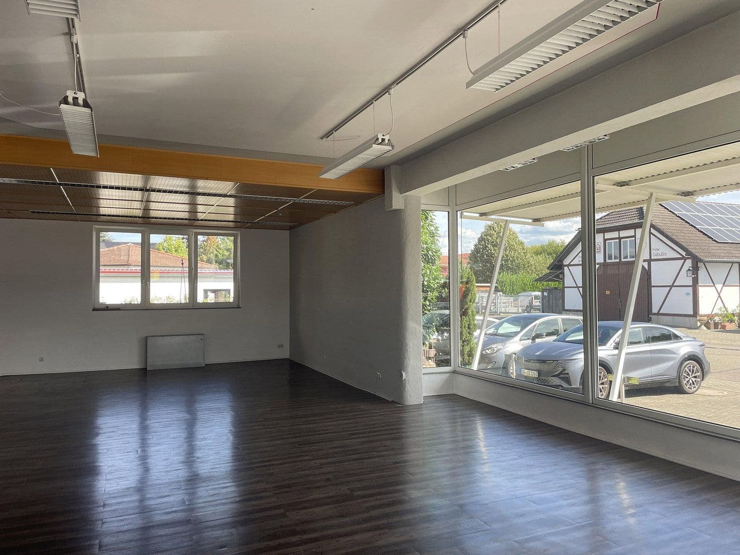 Prenájom nebytového priestoru 142 m², Radackern 1, Ettenheim, Bádensko-Wurttembersko Prenájom nebytového priestoru 142 m², Radackern 1, Ettenheim, Bádensko-Wurttembersko