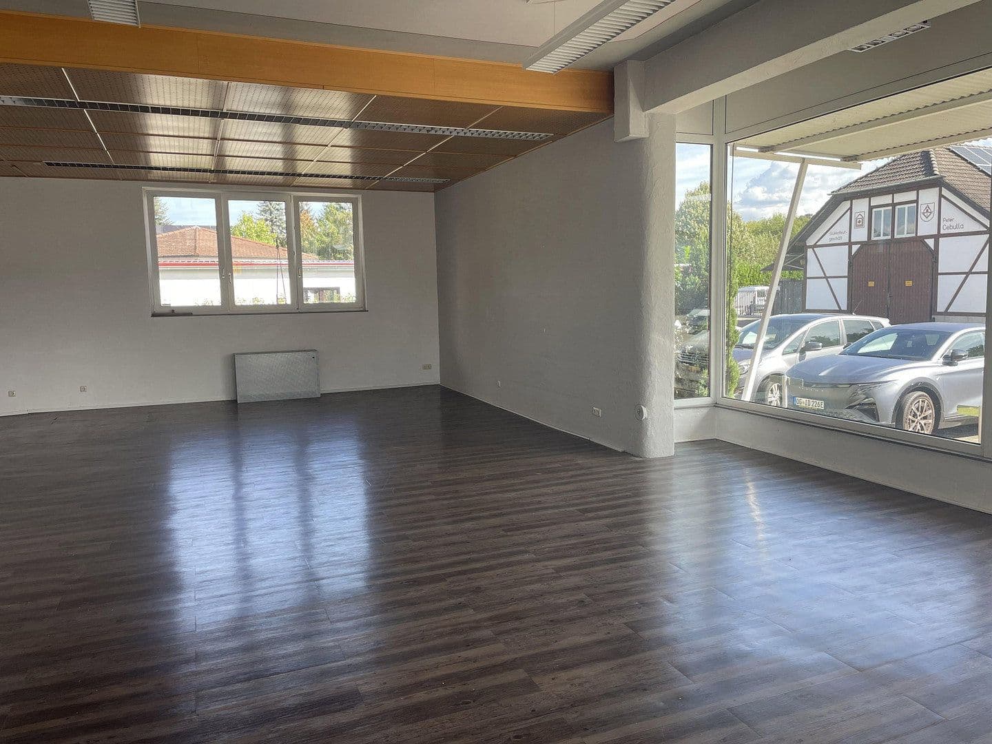 Prenájom nebytového priestoru 142 m², Radackern 1, Ettenheim, Bádensko-Wurttembersko Prenájom nebytového priestoru 142 m², Radackern 1, Ettenheim, Bádensko-Wurttembersko