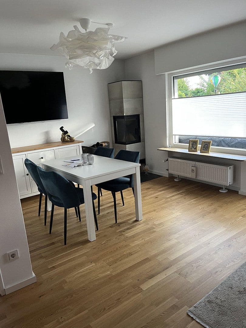 Predaj domu 100 m², pozemok 500 m², Oberursel (Taunus), Hesensko Predaj domu 100 m², pozemok 500 m², Oberursel (Taunus), Hesensko