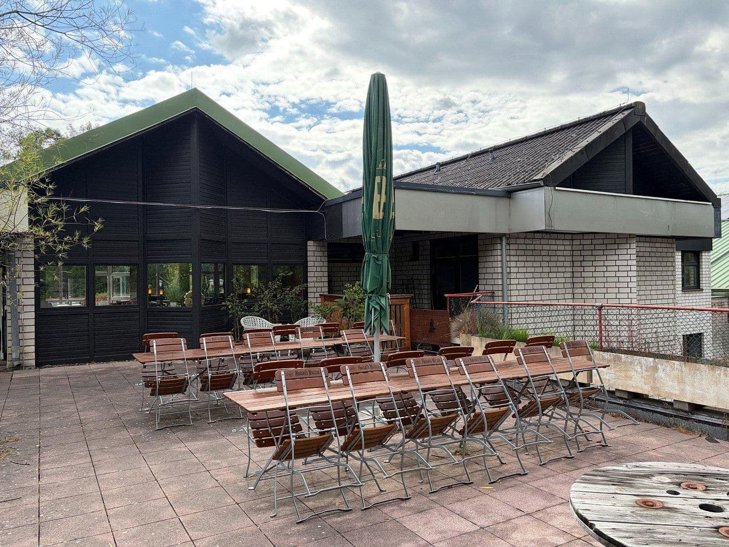 Prenájom nebytového priestoru 460 m², Ostfeldmark 11, Bochum, Severné Porýnie - Westfálsko Prenájom nebytového priestoru 460 m², Ostfeldmark 11, Bochum, Severné Porýnie - Westfálsko