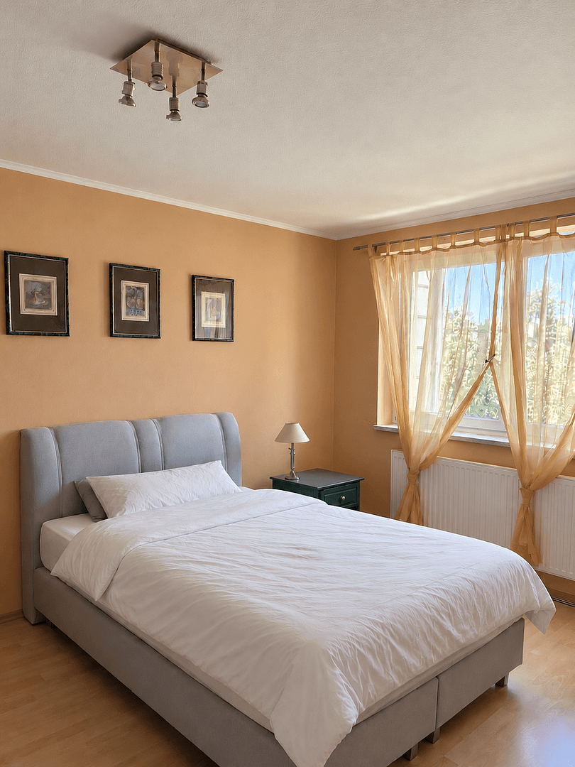 Predaj domu 140 m², pozemok 159 m², Oberschleissheim, Bavorsko Predaj domu 140 m², pozemok 159 m², Oberschleissheim, Bavorsko