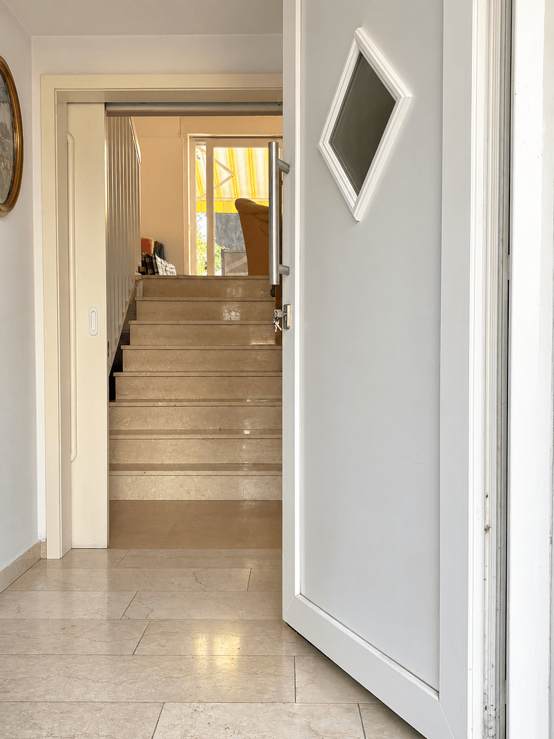 Predaj domu 140 m², pozemok 159 m², Oberschleissheim, Bavorsko Predaj domu 140 m², pozemok 159 m², Oberschleissheim, Bavorsko