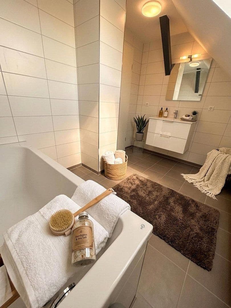 Prenájom bytu 2-izbový 48 m², Kirchstraße 33, Dessau-Roßlau, Sasko-Anhaltsko Prenájom bytu 2-izbový 48 m², Kirchstraße 33, Dessau-Roßlau, Sasko-Anhaltsko