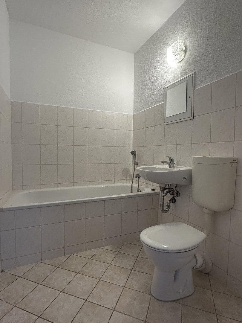 Prenájom bytu 1-izbový 35 m², Otto-Worms-Straße 12, Gera, Durínsko Prenájom bytu 1-izbový 35 m², Otto-Worms-Straße 12, Gera, Durínsko