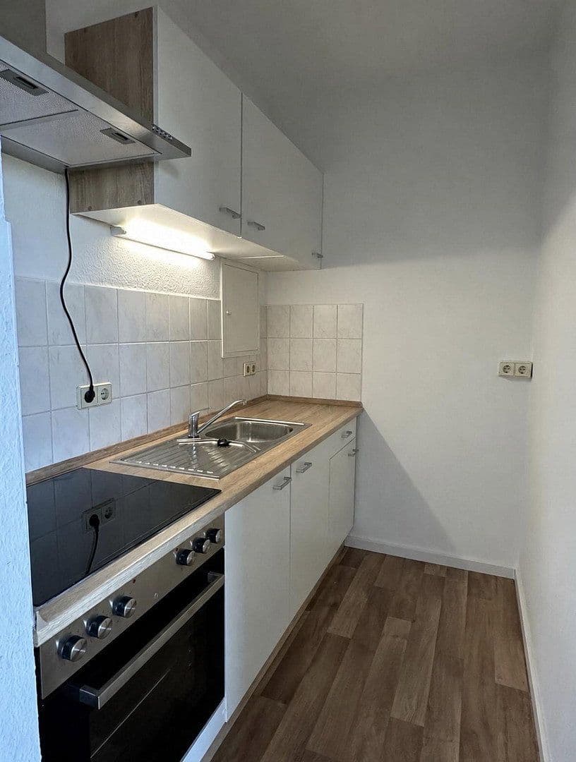 Prenájom bytu 1-izbový 35 m², Otto-Worms-Straße 12, Gera, Durínsko Prenájom bytu 1-izbový 35 m², Otto-Worms-Straße 12, Gera, Durínsko