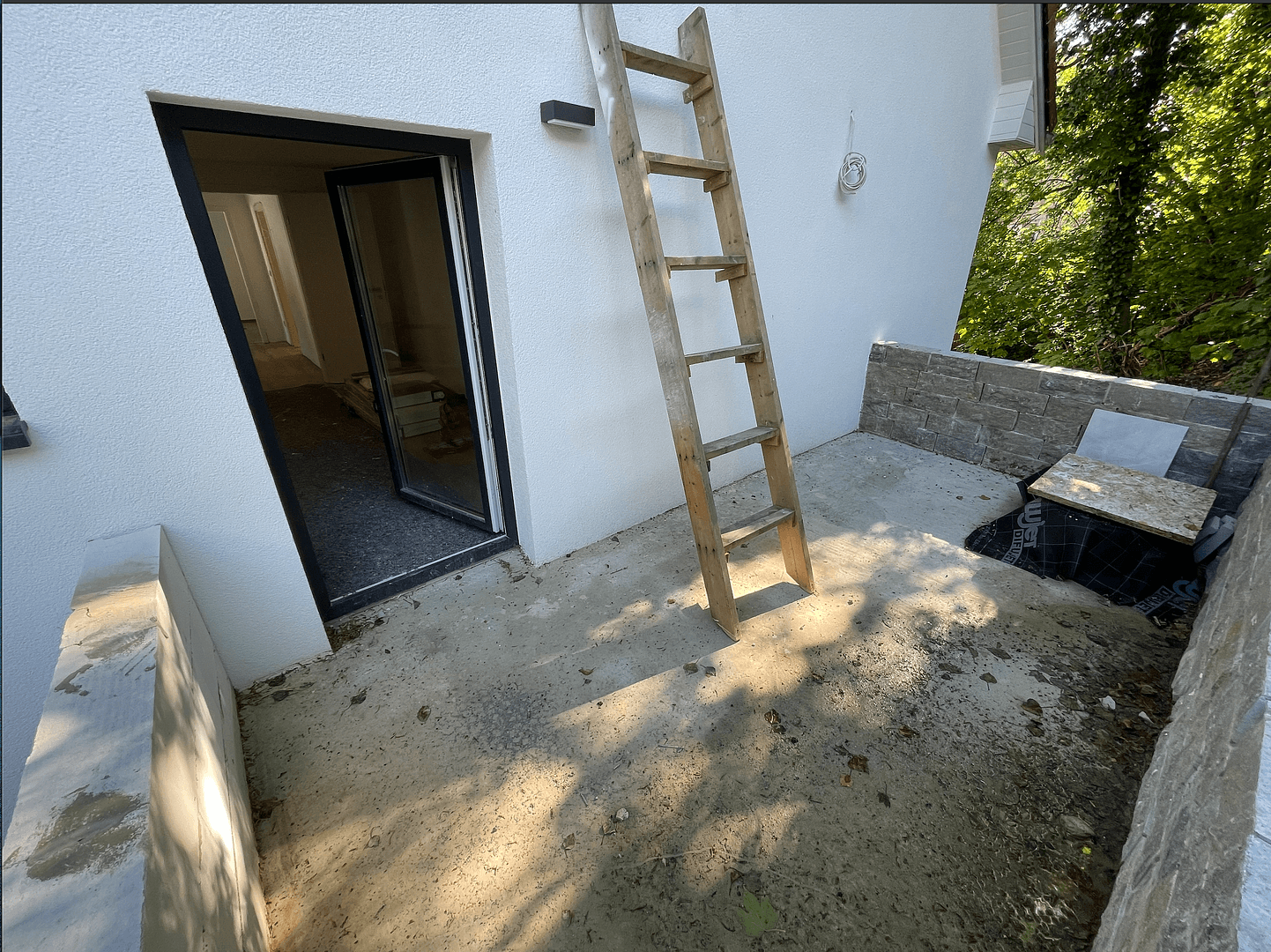 Prenájom bytu 2-izbový 87 m², Illertissen, Bavorsko Prenájom bytu 2-izbový 87 m², Illertissen, Bavorsko