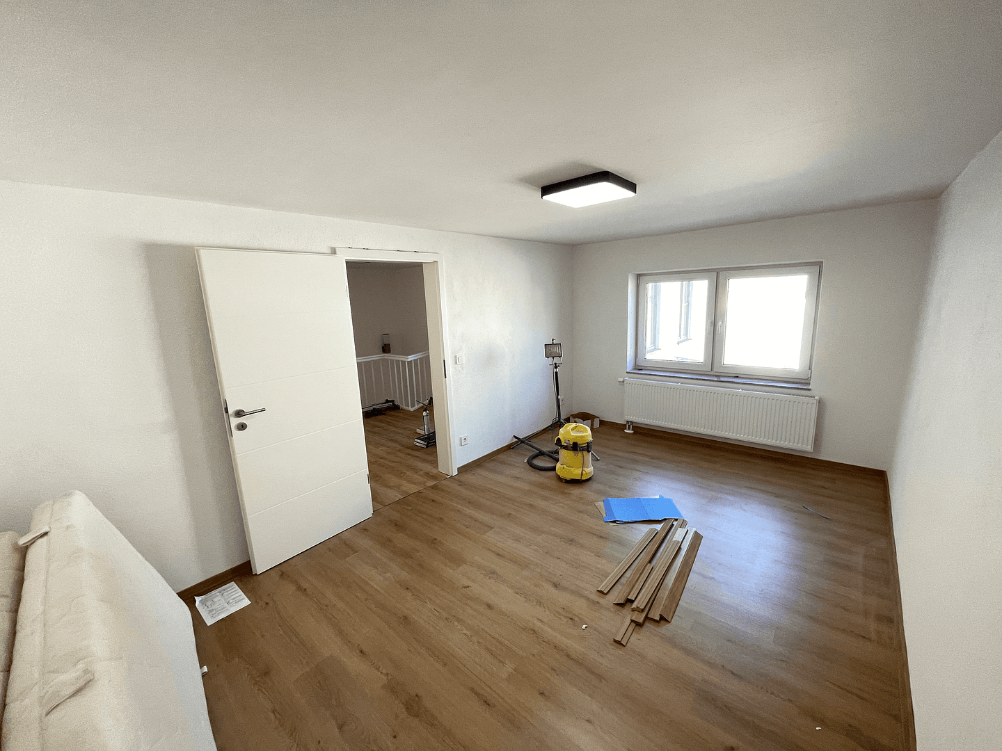 Prenájom bytu 2-izbový 87 m², Illertissen, Bavorsko Prenájom bytu 2-izbový 87 m², Illertissen, Bavorsko