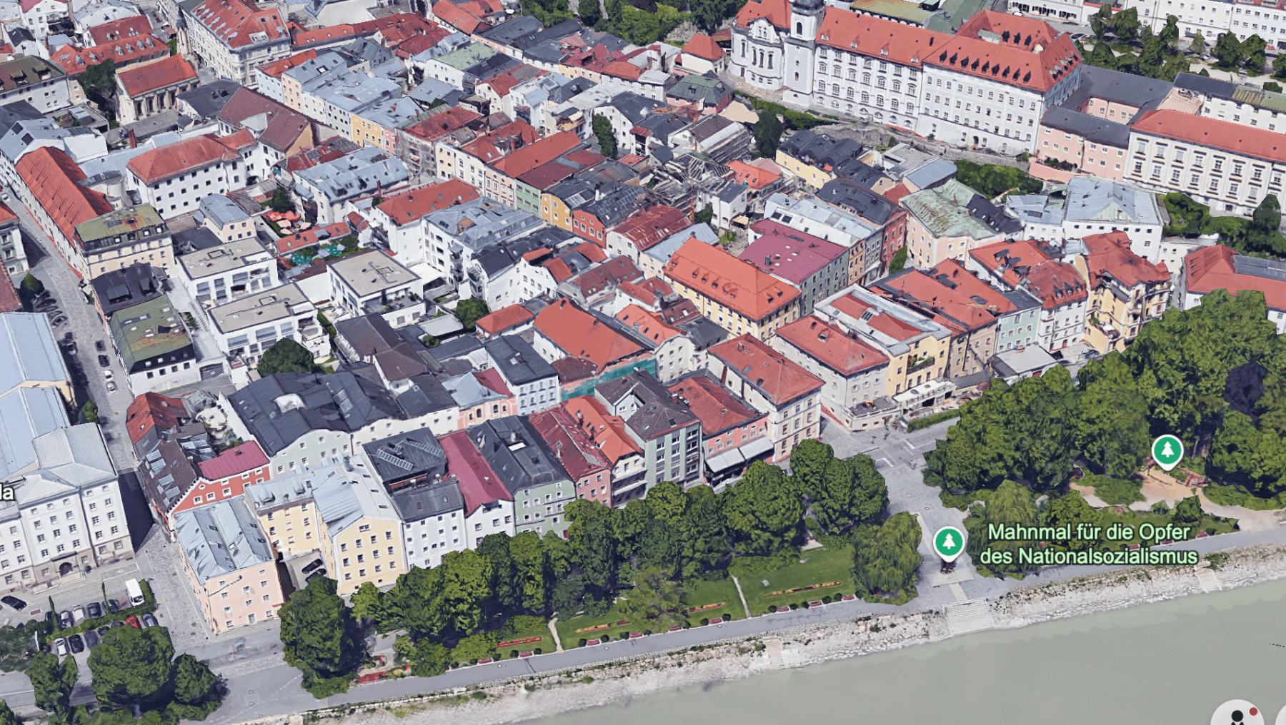 Predaj domu 685 m², pozemok 570 m², Passau, Bavorsko Predaj domu 685 m², pozemok 570 m², Passau, Bavorsko