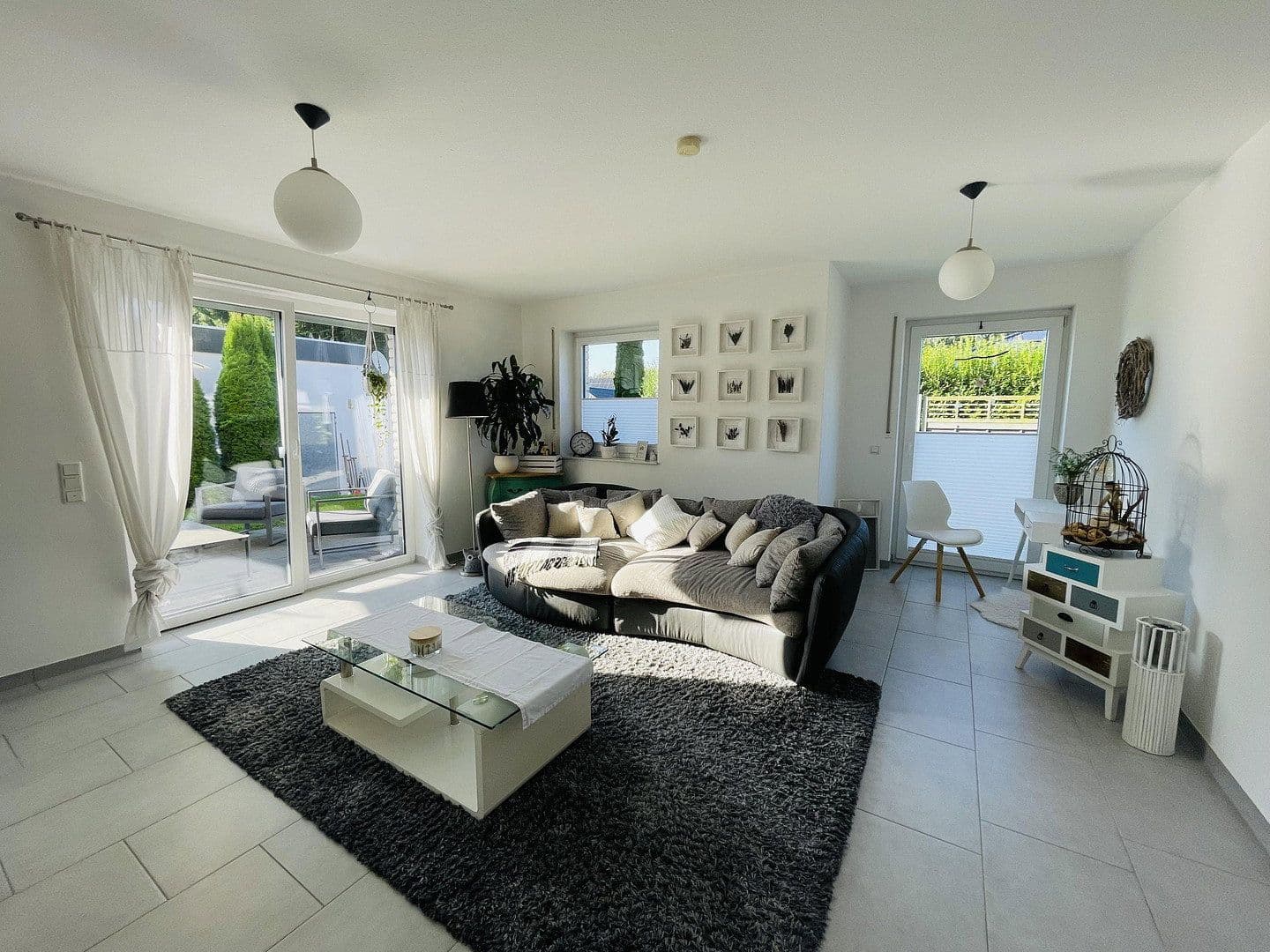 Prenájom bytu 2-izbový 60 m², Leinenstraße 30a, Bielefeld, Severné Porýnie - Westfálsko Prenájom bytu 2-izbový 60 m², Leinenstraße 30a, Bielefeld, Severné Porýnie - Westfálsko