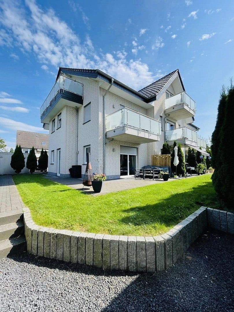 Prenájom bytu 2-izbový 60 m², Leinenstraße 30a, Bielefeld, Severné Porýnie - Westfálsko Prenájom bytu 2-izbový 60 m², Leinenstraße 30a, Bielefeld, Severné Porýnie - Westfálsko