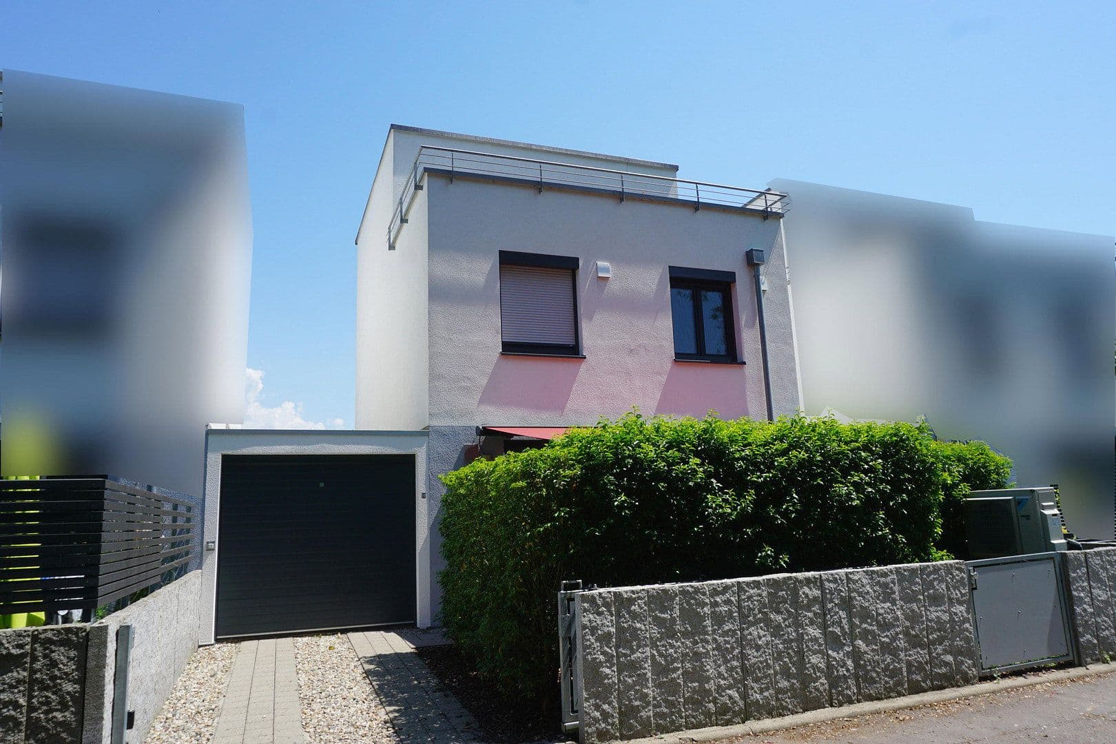 Predaj domu 147 m², pozemok 145 m², Schorndorf, Bádensko-Wurttembersko Predaj domu 147 m², pozemok 145 m², Schorndorf, Bádensko-Wurttembersko