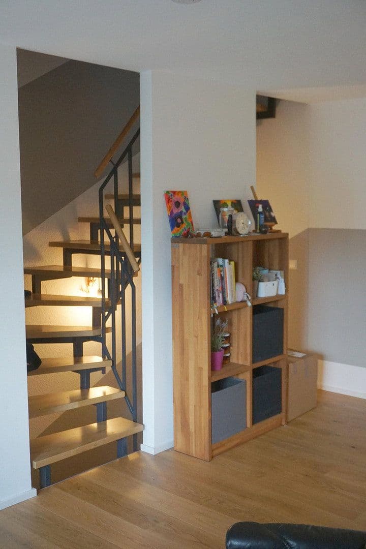 Predaj domu 147 m², pozemok 145 m², Schorndorf, Bádensko-Wurttembersko Predaj domu 147 m², pozemok 145 m², Schorndorf, Bádensko-Wurttembersko