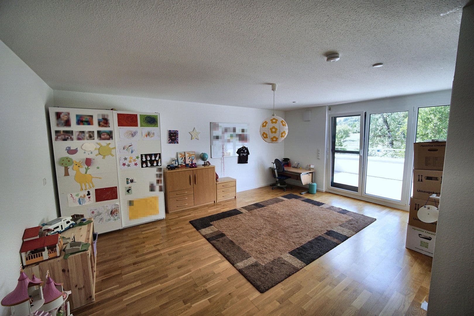 Predaj domu 147 m², pozemok 145 m², Schorndorf, Bádensko-Wurttembersko Predaj domu 147 m², pozemok 145 m², Schorndorf, Bádensko-Wurttembersko