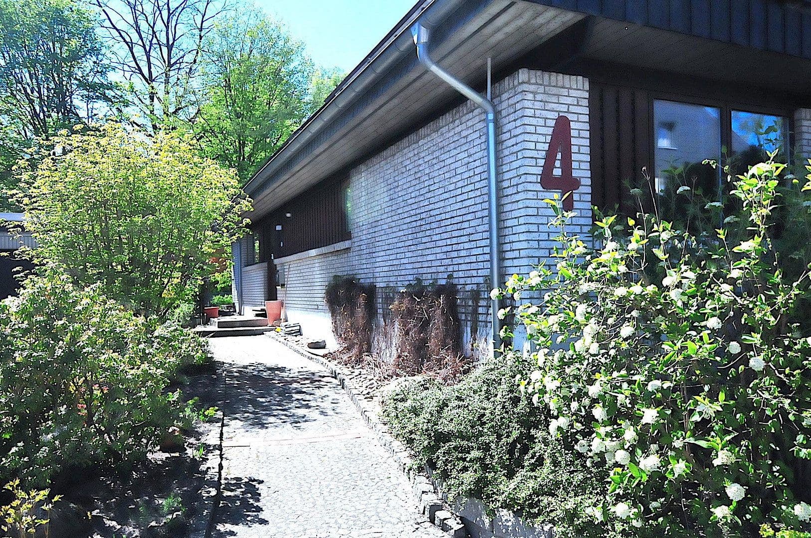 Predaj domu 218 m², pozemok 549 m², Hannover, Dolné Sasko Predaj domu 218 m², pozemok 549 m², Hannover, Dolné Sasko