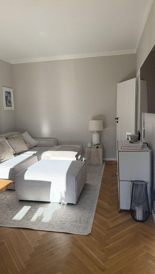 Predaj bytu 2-izbový 52 m², Berlin, Berlín Predaj bytu 2-izbový 52 m², Berlin, Berlín