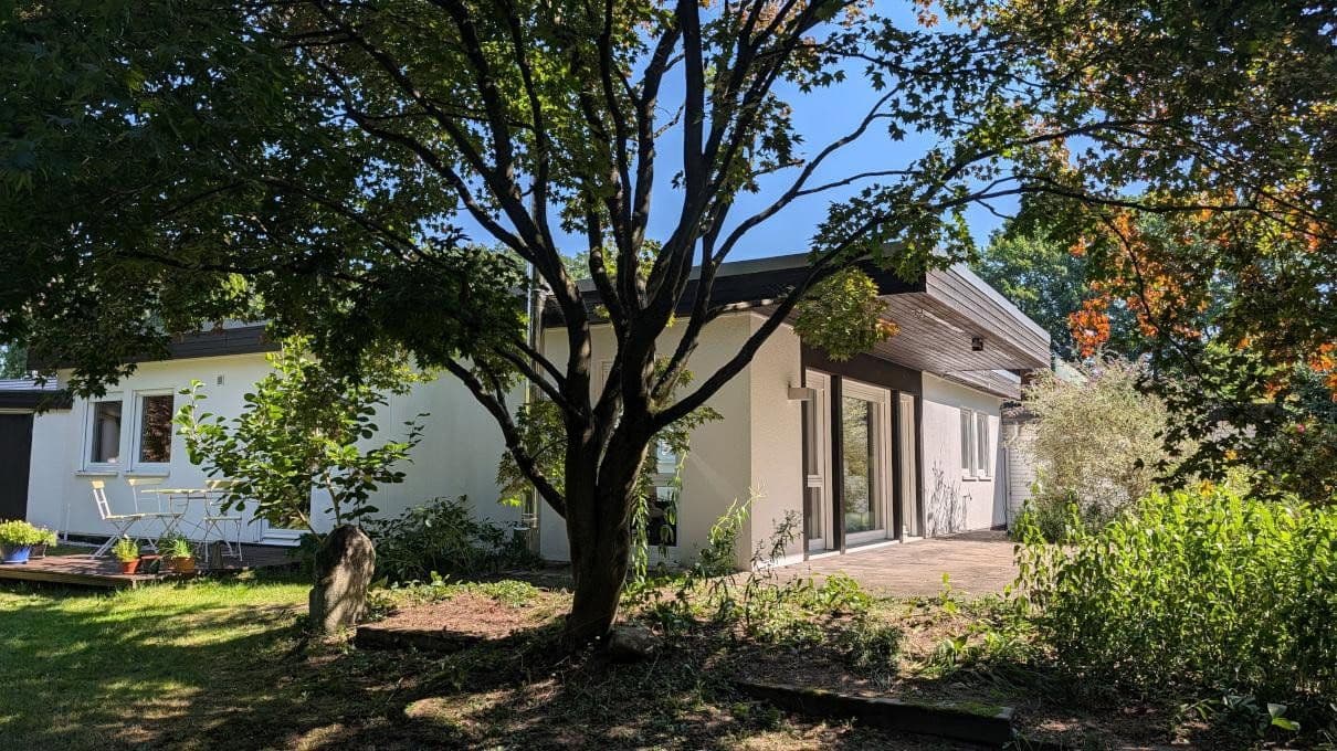 Predaj domu 136 m², pozemok 850 m², Reinbek, Šlezvicko-Holštajnsko Predaj domu 136 m², pozemok 850 m², Reinbek, Šlezvicko-Holštajnsko