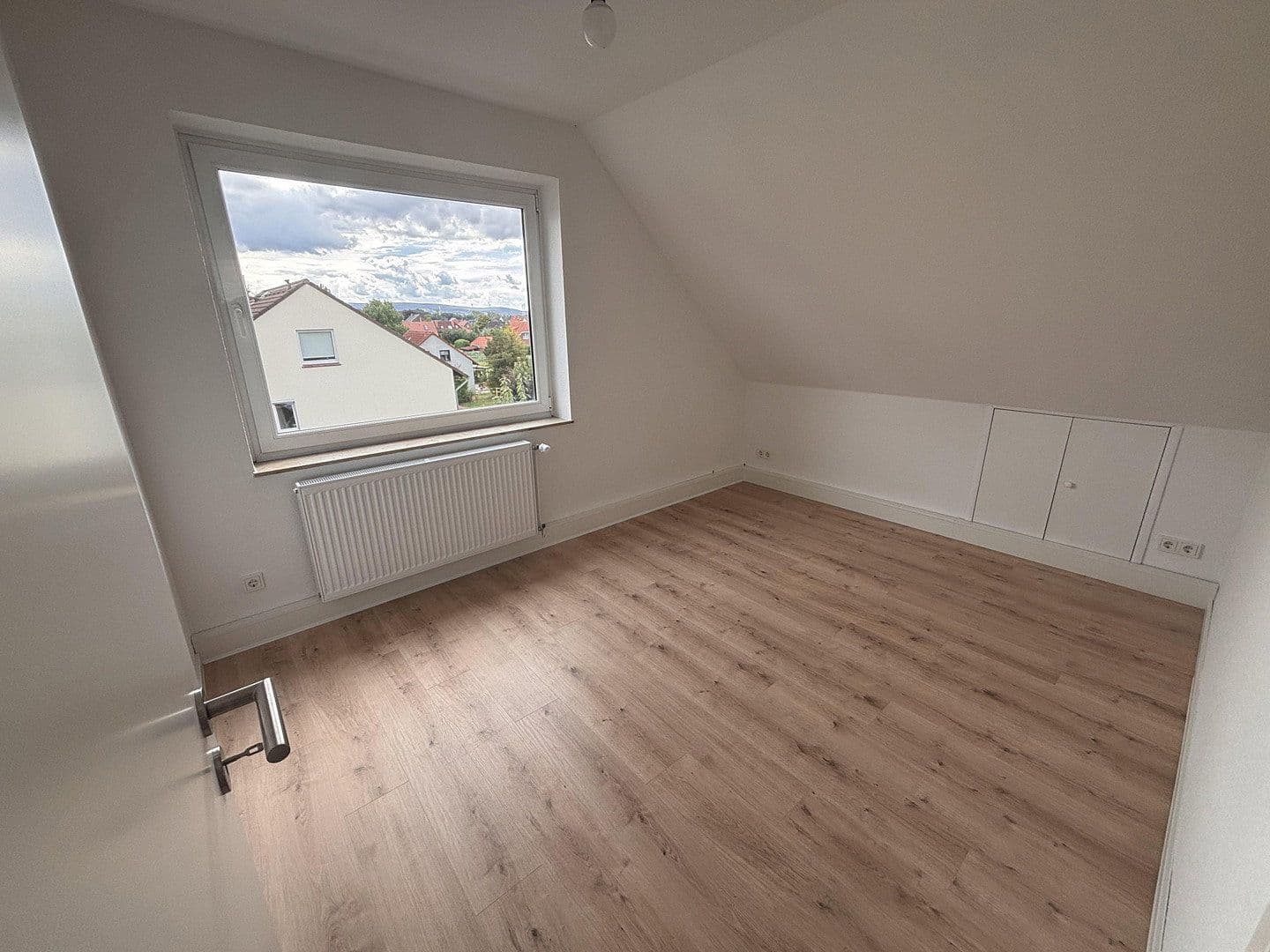 Prenájom bytu 4-izbový 88 m², Wunstorf, Dolné Sasko Prenájom bytu 4-izbový 88 m², Wunstorf, Dolné Sasko
