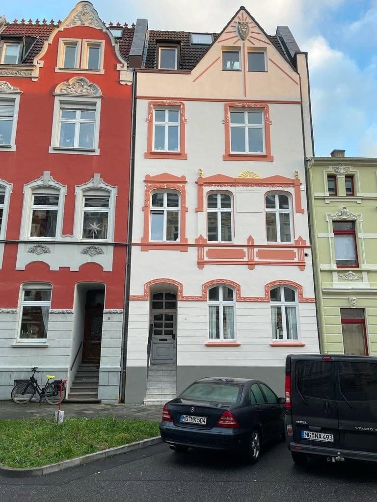 Prenájom bytu 3-izbový 80 m², Mönchengladbach, Severné Porýnie - Westfálsko Prenájom bytu 3-izbový 80 m², Mönchengladbach, Severné Porýnie - Westfálsko