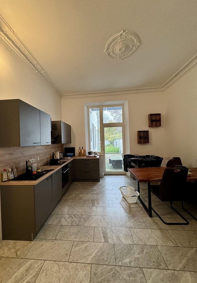 Prenájom bytu 3-izbový 80 m², Mönchengladbach, Severné Porýnie - Westfálsko Prenájom bytu 3-izbový 80 m², Mönchengladbach, Severné Porýnie - Westfálsko