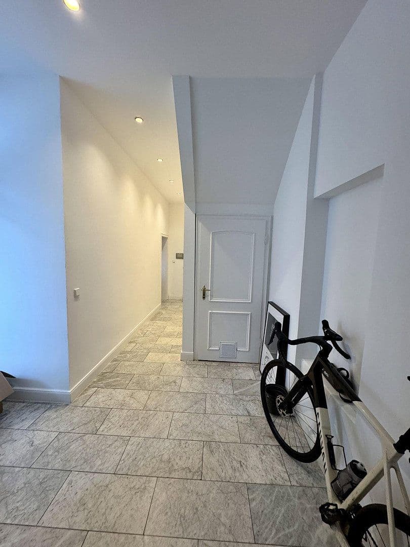 Prenájom bytu 3-izbový 80 m², Mönchengladbach, Severné Porýnie - Westfálsko Prenájom bytu 3-izbový 80 m², Mönchengladbach, Severné Porýnie - Westfálsko