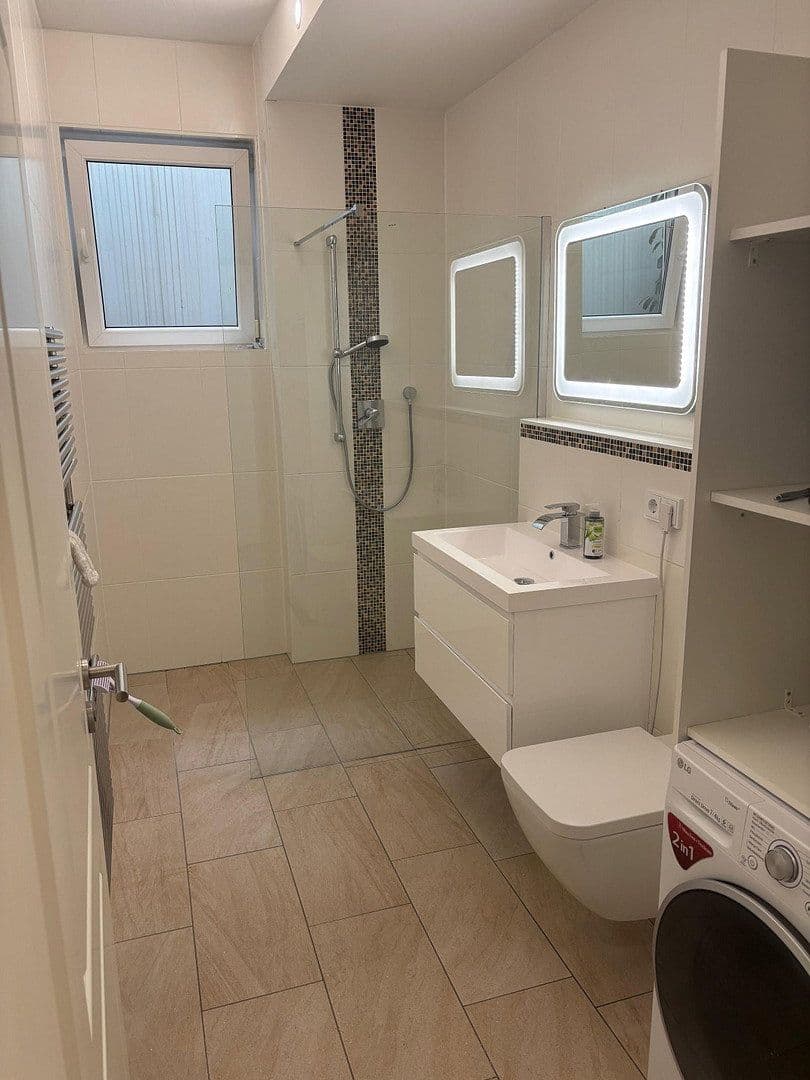 Prenájom bytu 1-izbový 46 m², Unterhaching, Bavorsko Prenájom bytu 1-izbový 46 m², Unterhaching, Bavorsko