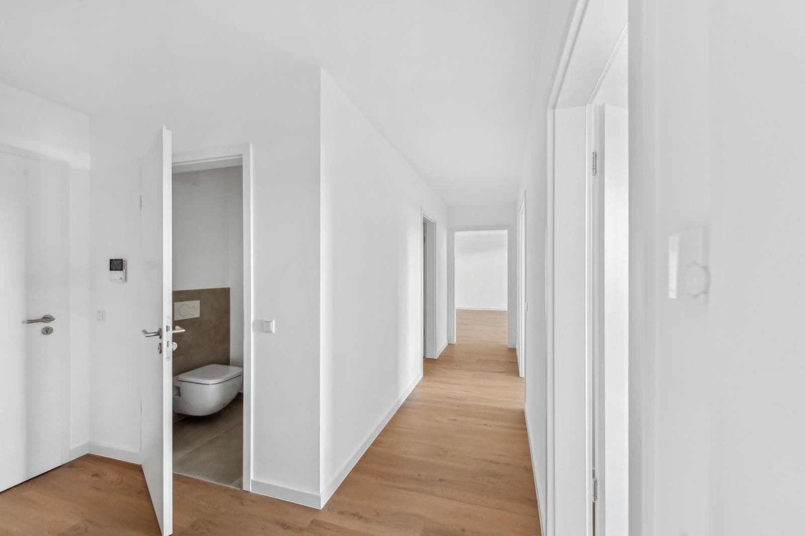 Prenájom bytu 4-izbový 95 m², Wissinger Mark 20, Bissendorf, Dolné Sasko Prenájom bytu 4-izbový 95 m², Wissinger Mark 20, Bissendorf, Dolné Sasko