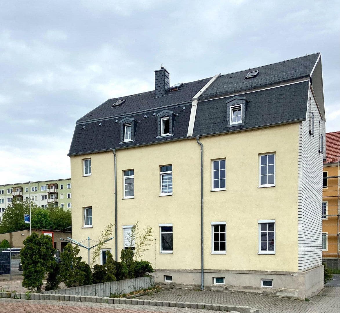 Prenájom bytu 4-izbový 84 m², Oschatz, Sasko Prenájom bytu 4-izbový 84 m², Oschatz, Sasko