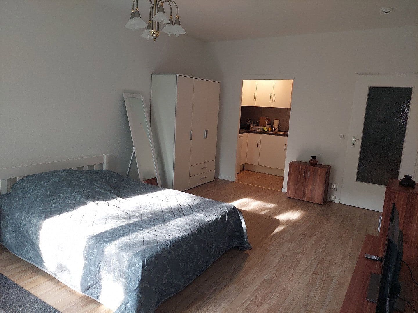 Prenájom bytu 1-izbový 34 m², Altmarkstraße 00, Berlin, Berlín Prenájom bytu 1-izbový 34 m², Altmarkstraße 00, Berlin, Berlín