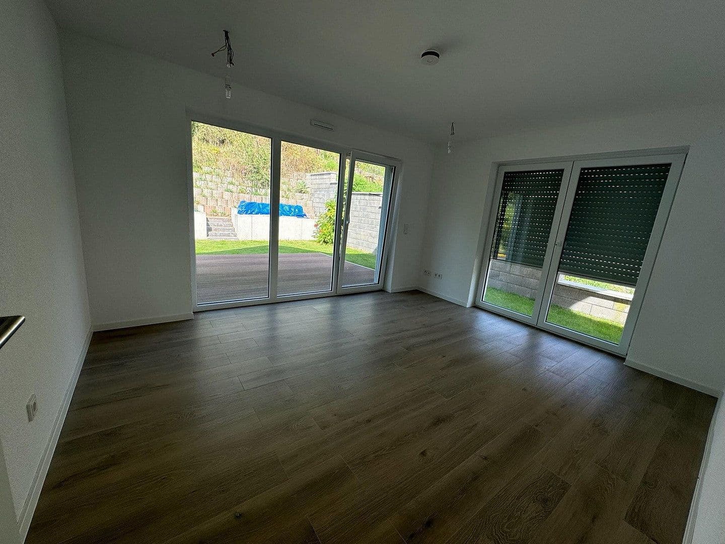 Prenájom bytu 3-izbový 97 m², Rhönstraße 3A, Ronneburg, Hesensko Prenájom bytu 3-izbový 97 m², Rhönstraße 3A, Ronneburg, Hesensko