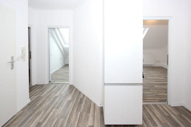 Predaj bytu 6-izbový 80 m², Stuttgart, Bádensko-Wurttembersko Predaj bytu 6-izbový 80 m², Stuttgart, Bádensko-Wurttembersko