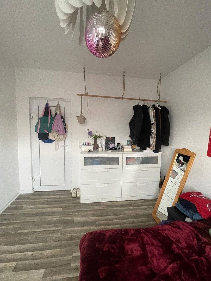 Predaj bytu 6-izbový 80 m², Stuttgart, Bádensko-Wurttembersko Predaj bytu 6-izbový 80 m², Stuttgart, Bádensko-Wurttembersko